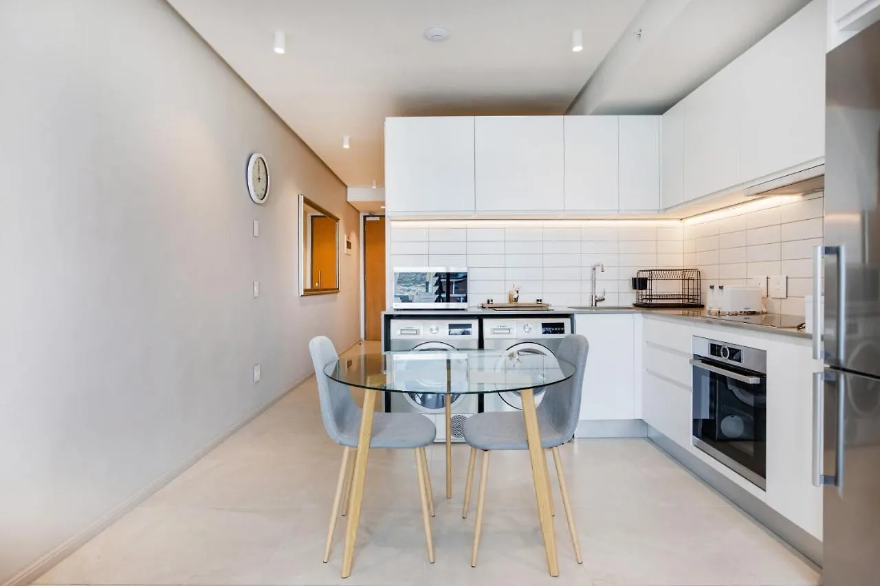 Always-Power De Waterkant Mountain View Apartment Cape Town